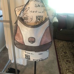 Small Guess Shoulder Bag!!!